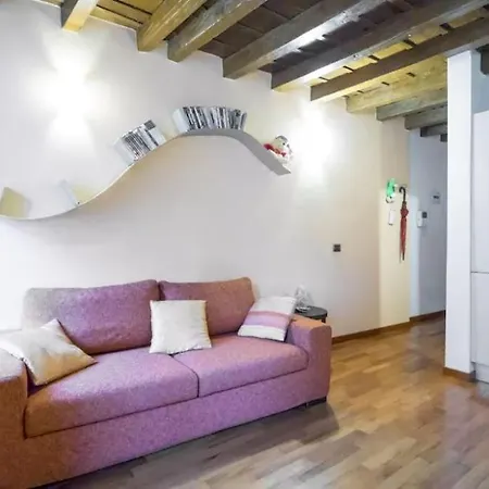 Amazing, Modern And Very In شقة *