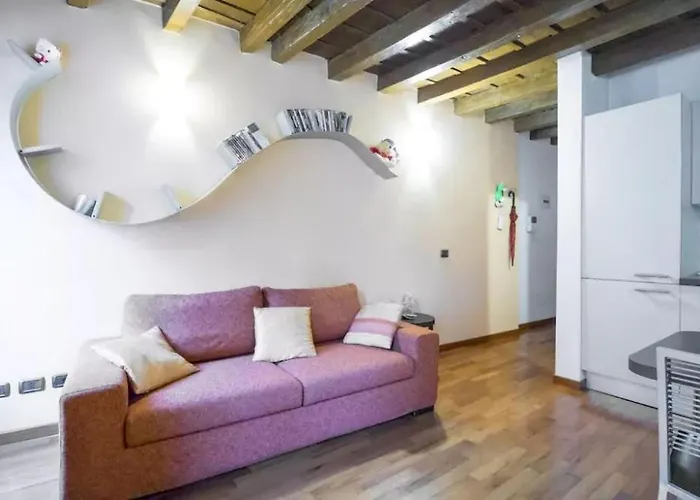 Amazing, Modern And Very In Apartment *